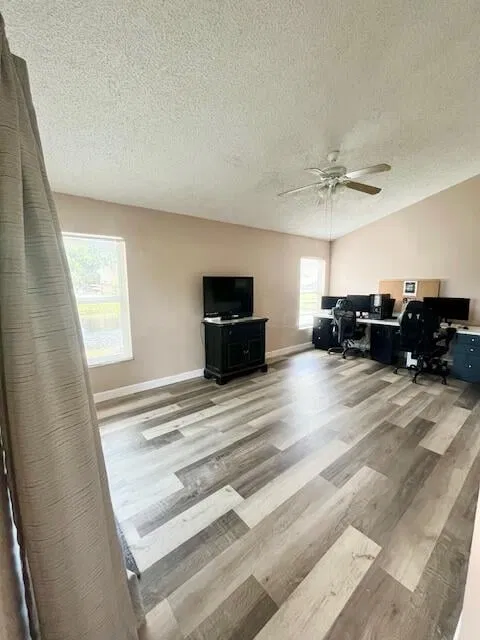 Residence photo 18