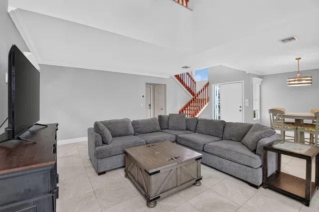 Residence photo 9