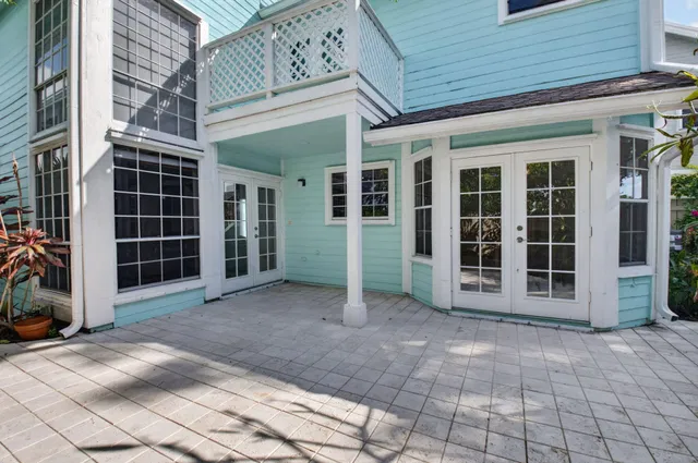 Residence photo 24