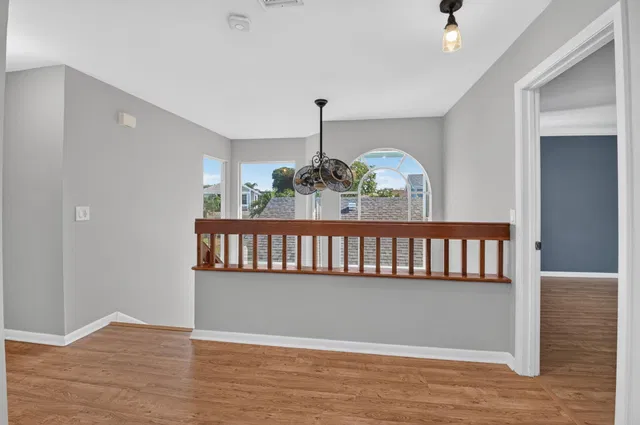 Residence photo 30