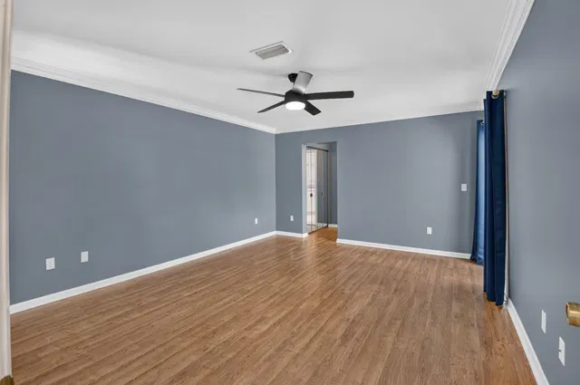 Residence photo 31