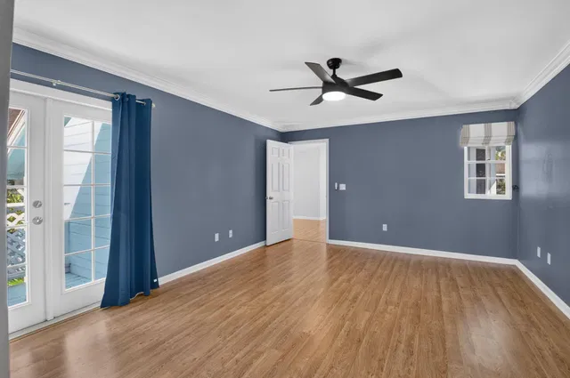 Residence photo 33