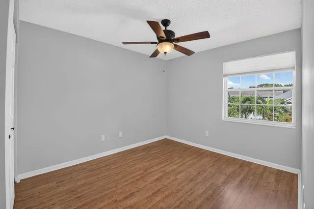 Residence photo 41