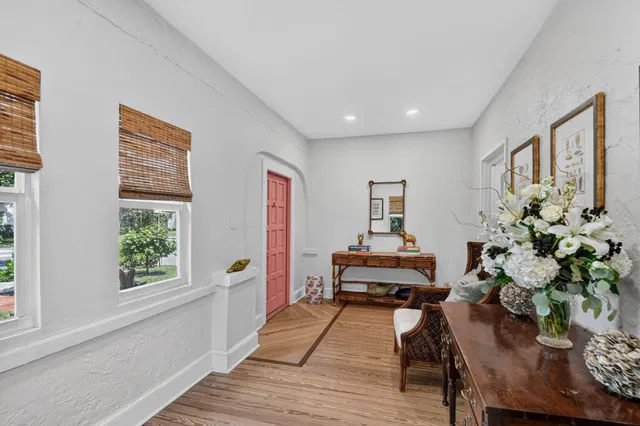Old Northwood Residence photo 9