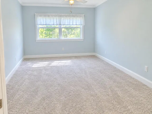 Unit 130-6 photo 9