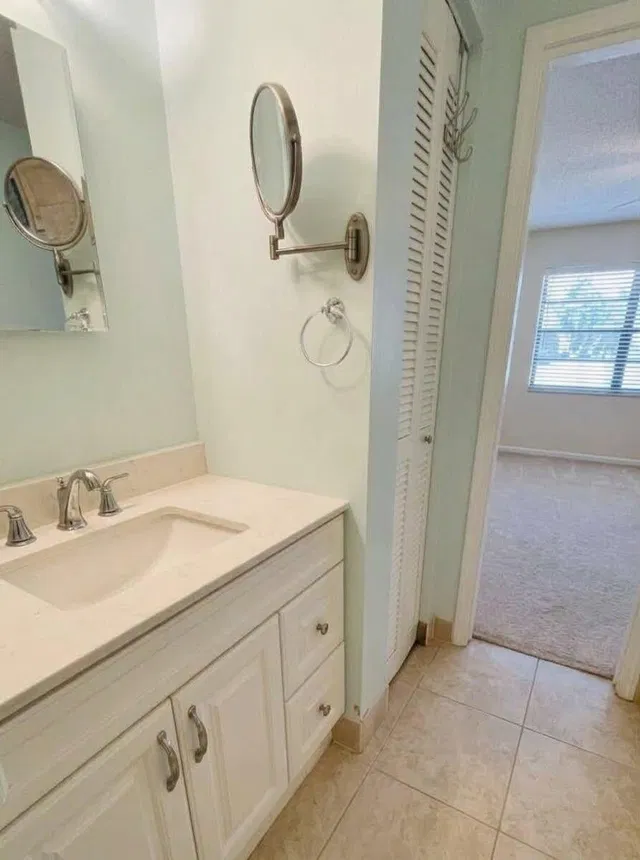 Unit 130-6 photo 11