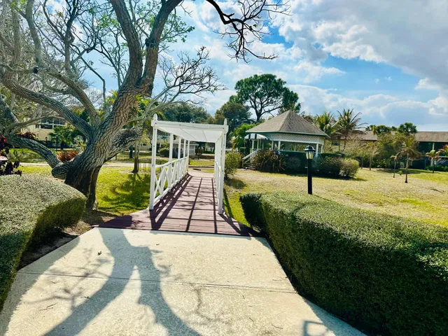 Unit 130-6 photo 15