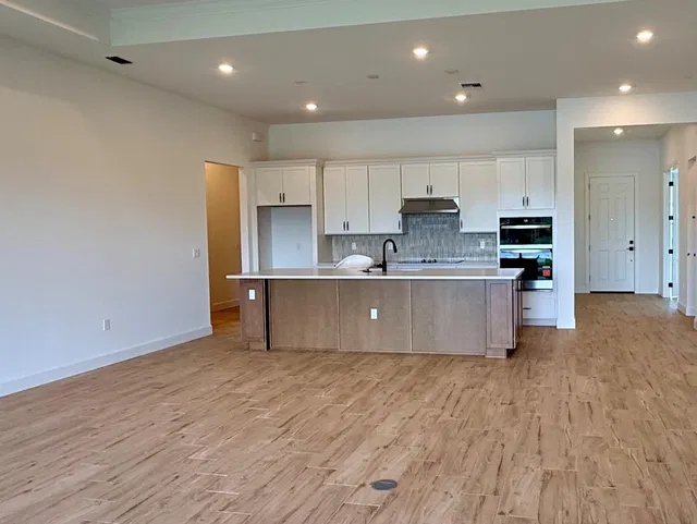  Unit 112 Ashby photo 6