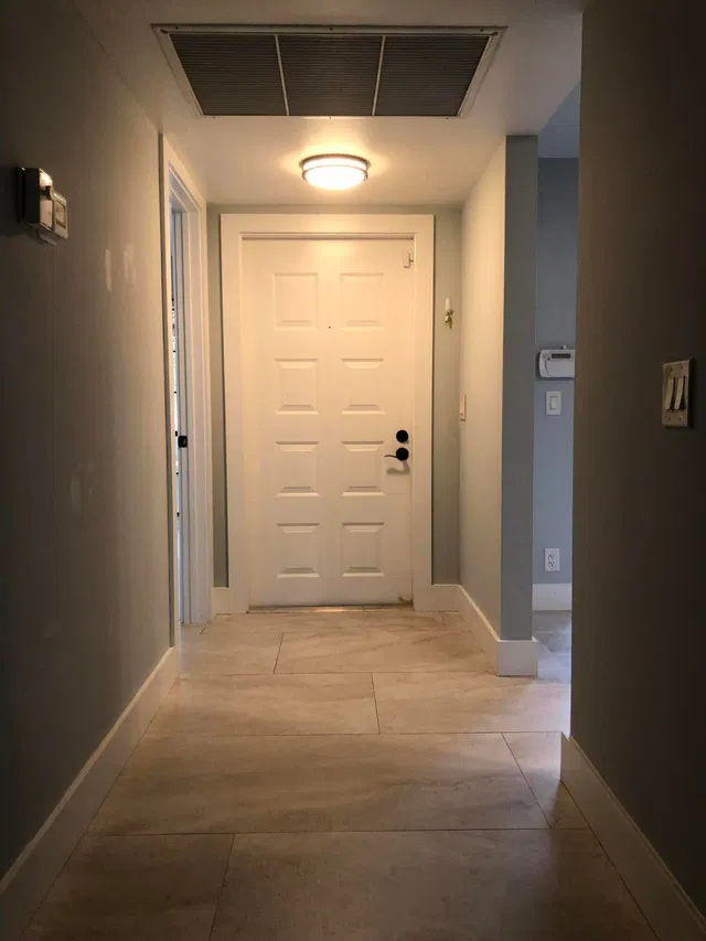 Unit 111 photo 10