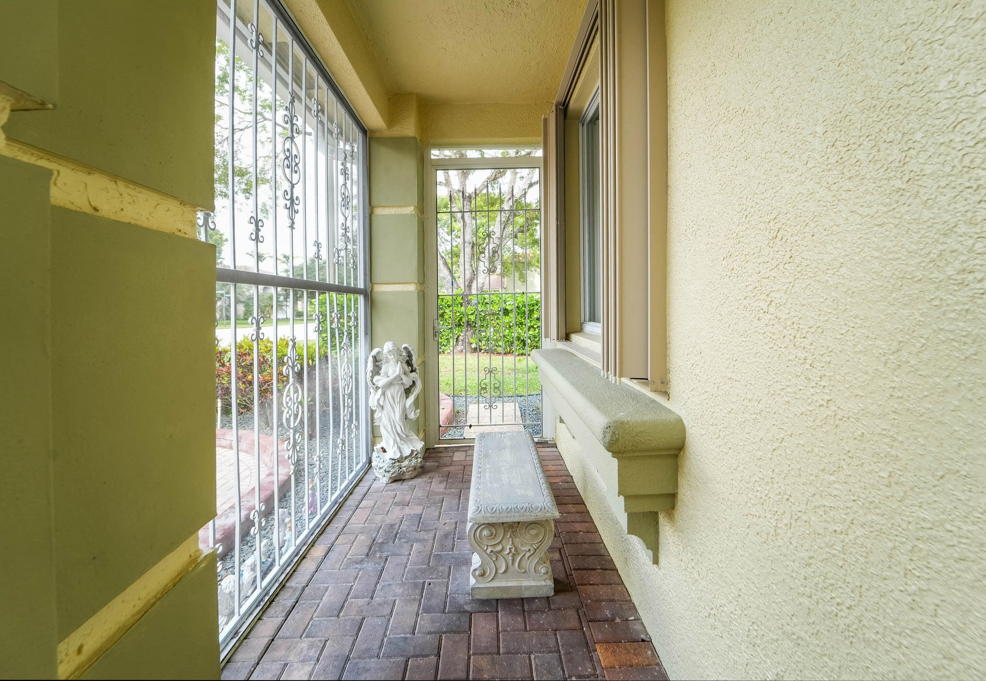 Residence photo 7