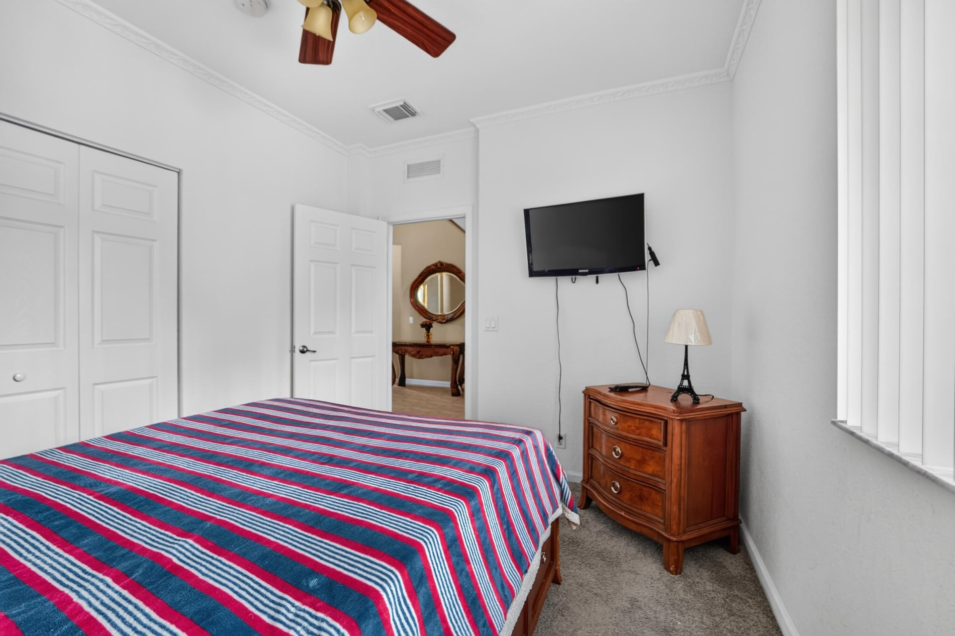 Residence photo 17