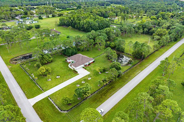 Homeland Residence photo 6