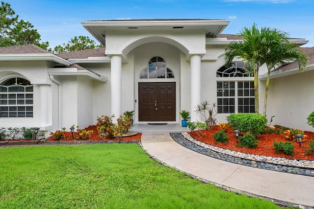 Homeland Residence photo 8