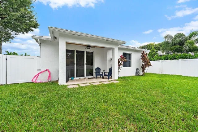  Residence photo 18
