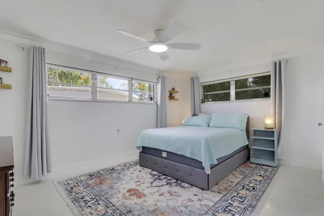Residence photo 34