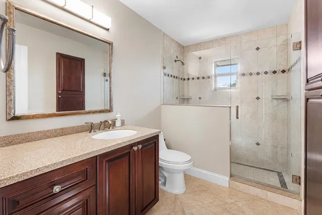  Residence photo 12