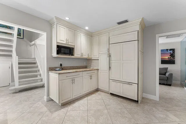  Residence photo 20