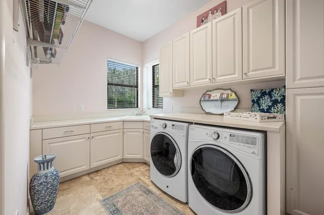 Hyder Agr Pud Residence photo 41