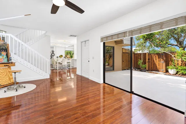 Residence photo 10