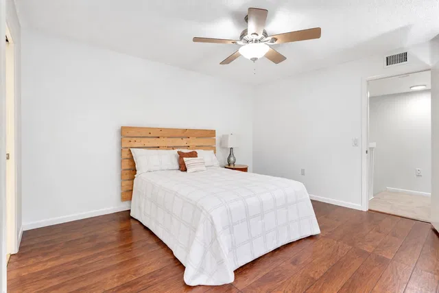 Residence photo 25