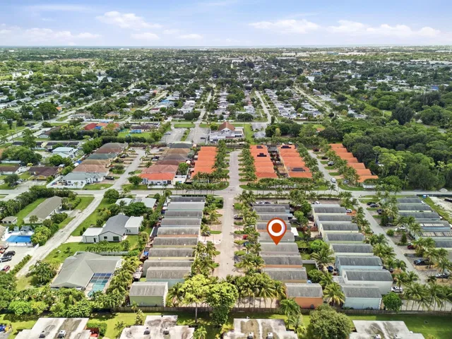 Residence photo 31