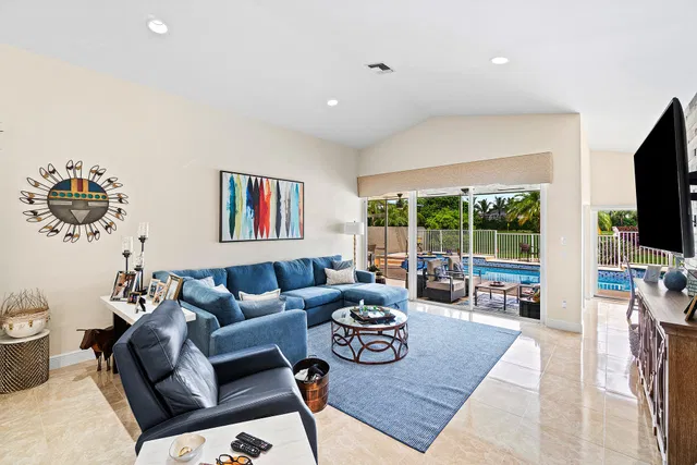 Residence photo 7