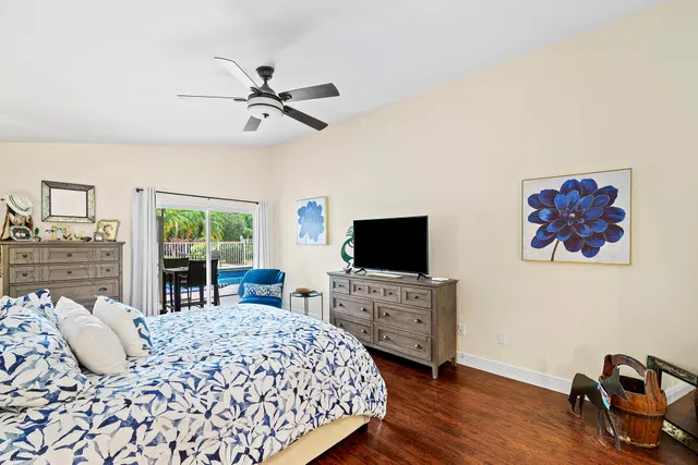 Residence photo 22
