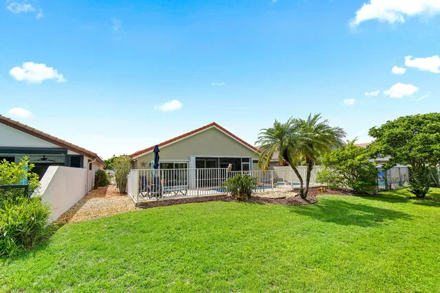 Residence photo 32