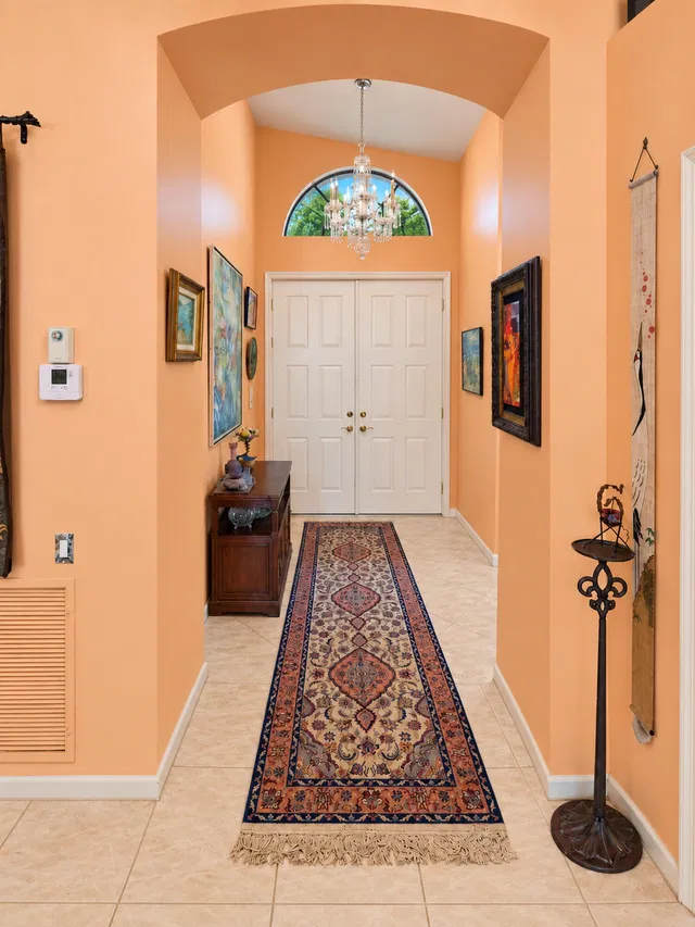 Residence photo 5