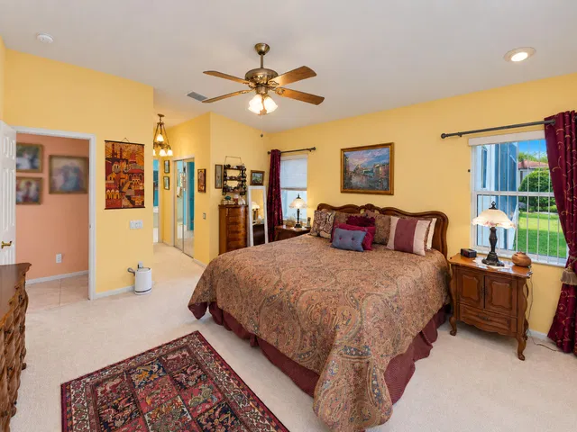 Residence photo 16