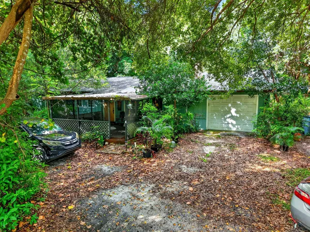 Residence photo 20