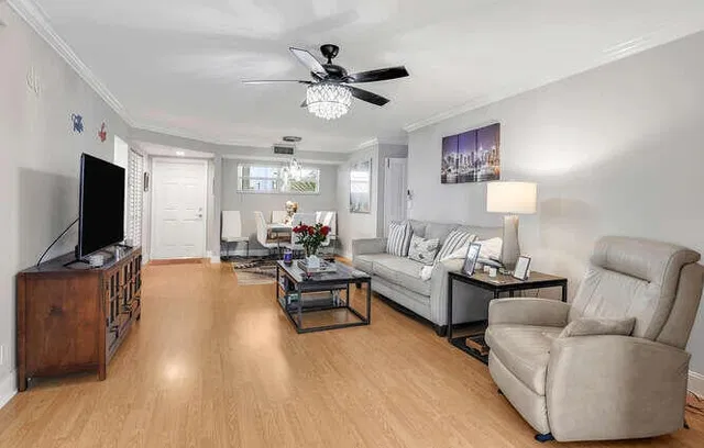  Unit 205 photo 4