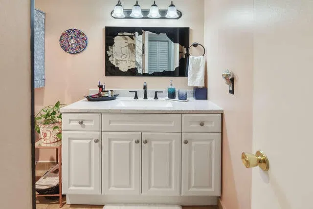  Unit 205 photo 9