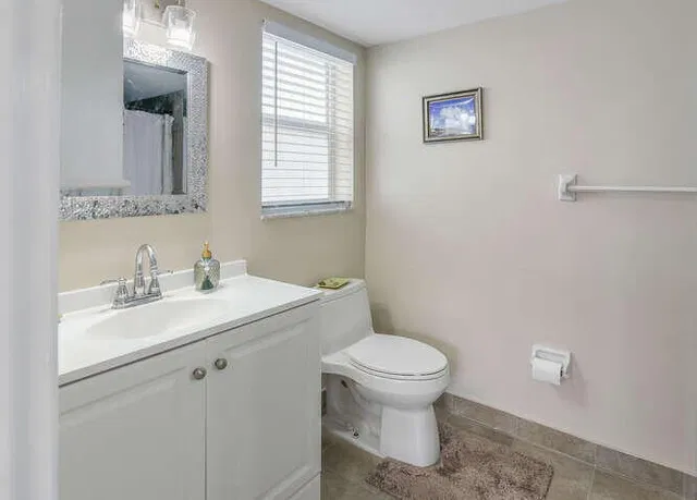  Unit 205 photo 28