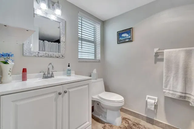  Unit 205 photo 29