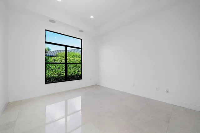 Seven Bridges Residence photo 17
