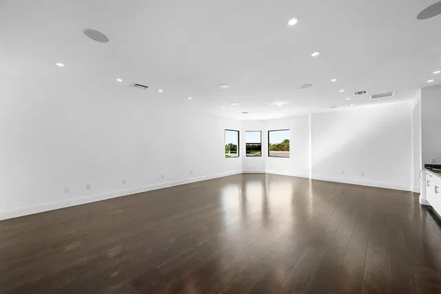 Seven Bridges Residence photo 28