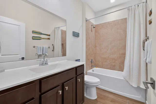 Residence photo 36