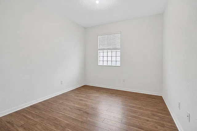 Residence photo 39