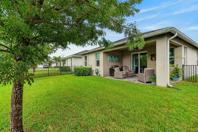 Residence photo 45