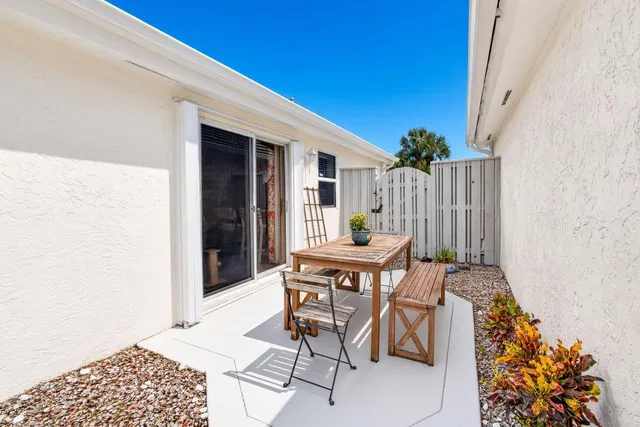PGA National Palm Beach Gardens Residence photo 32