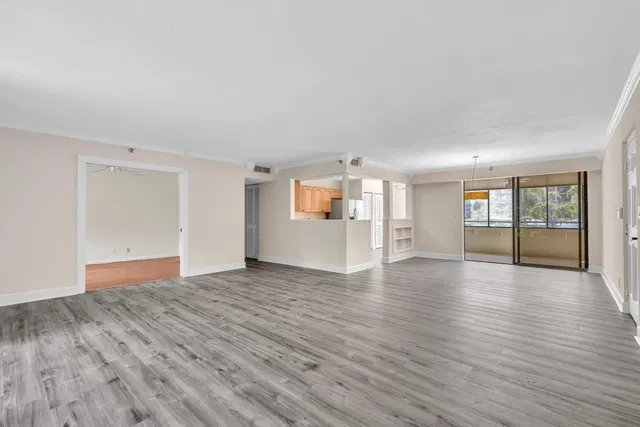  Unit 202 photo 7
