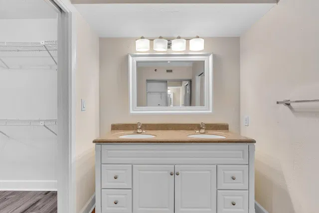  Unit 202 photo 30