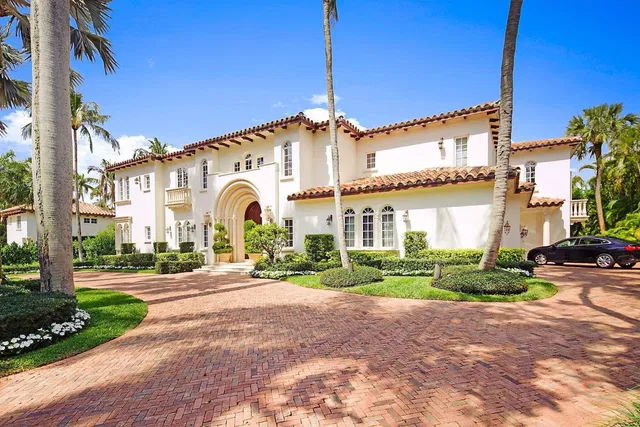 In-Town Palm Beach Residence photo 6