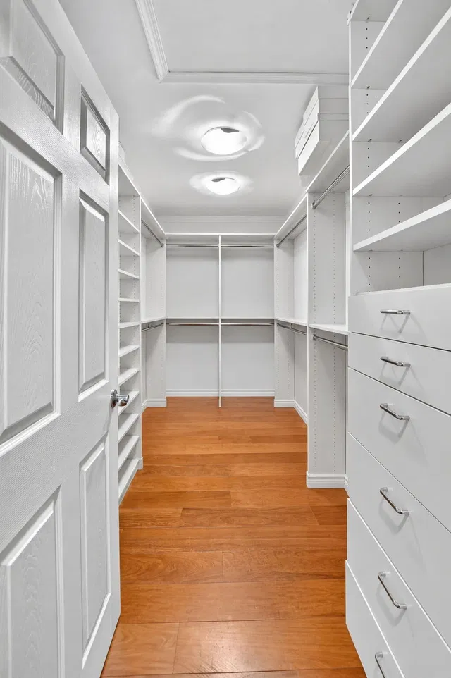 Residence photo 18