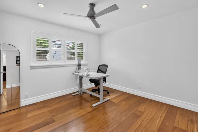 Residence photo 23