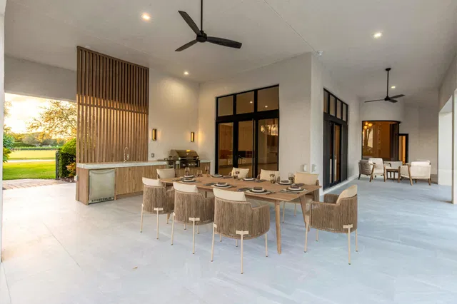 Palm Beach Point Residence photo 7