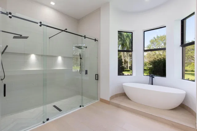 Palm Beach Point Residence photo 25