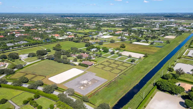 Palm Beach Point Residence photo 43