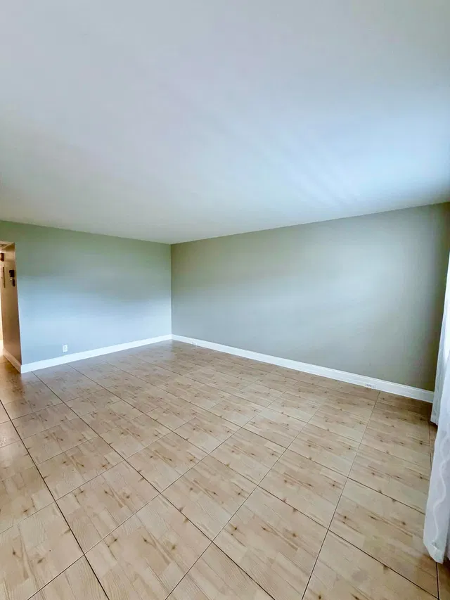 Residence photo 5